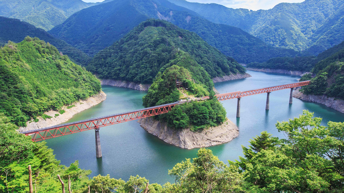 この夏は、あの人に「絶景」をおすそわけ。