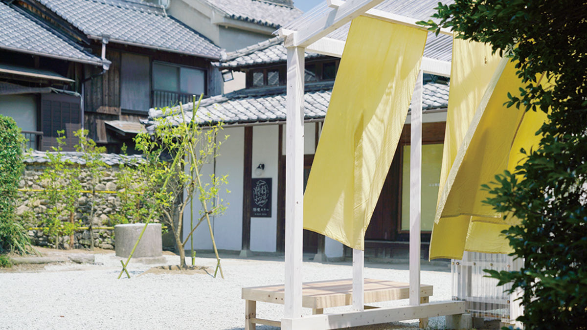 この夏、アート作品「檸檬ホテル」で働けるらしい