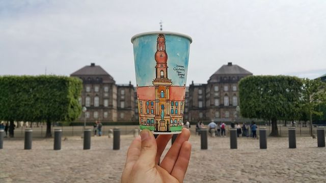 飲んで、描いて、旅をして。
