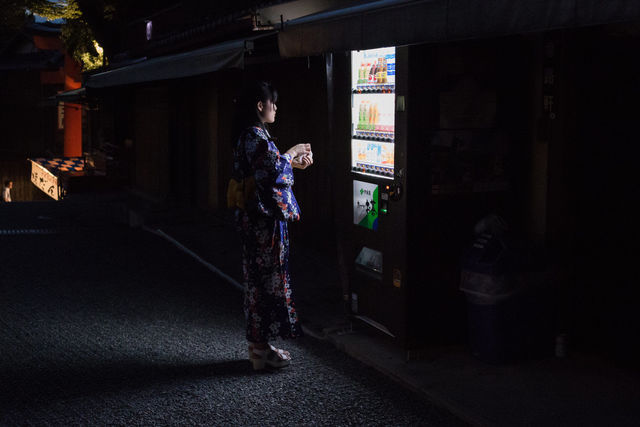 外国人が撮る、日本の「あいまいな孤独」