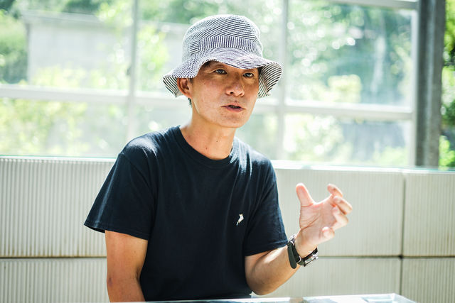「自然が相手の仕事なら、一生続けられるかなって」——日本初のボタニカル・ブランデー作りに何を見る?