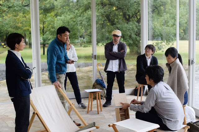緑いっぱいの公園に佇むカフェ。岐阜「KAKAMIGAHARA STAND」