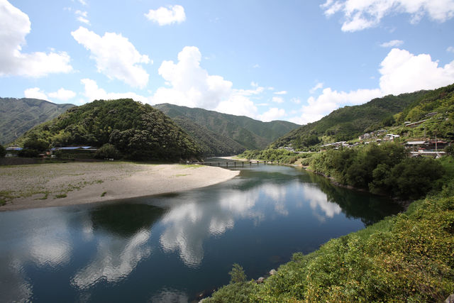 風味におどろいた。醤油瓶の意外な中身
