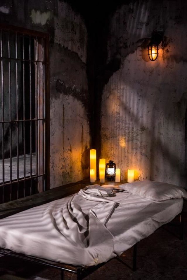 【一泊限定】アメリカ「最悪の刑務所」に泊まってみる?