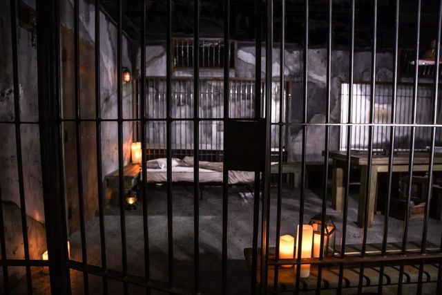 【一泊限定】アメリカ「最悪の刑務所」に泊まってみる?