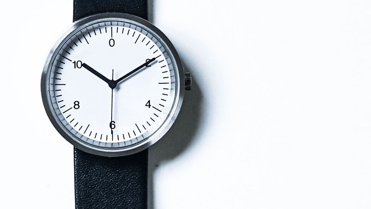 新品　無印良品　腕時計・Ｗａｌｌ　Ｃｌｏｃｋ・シルバー