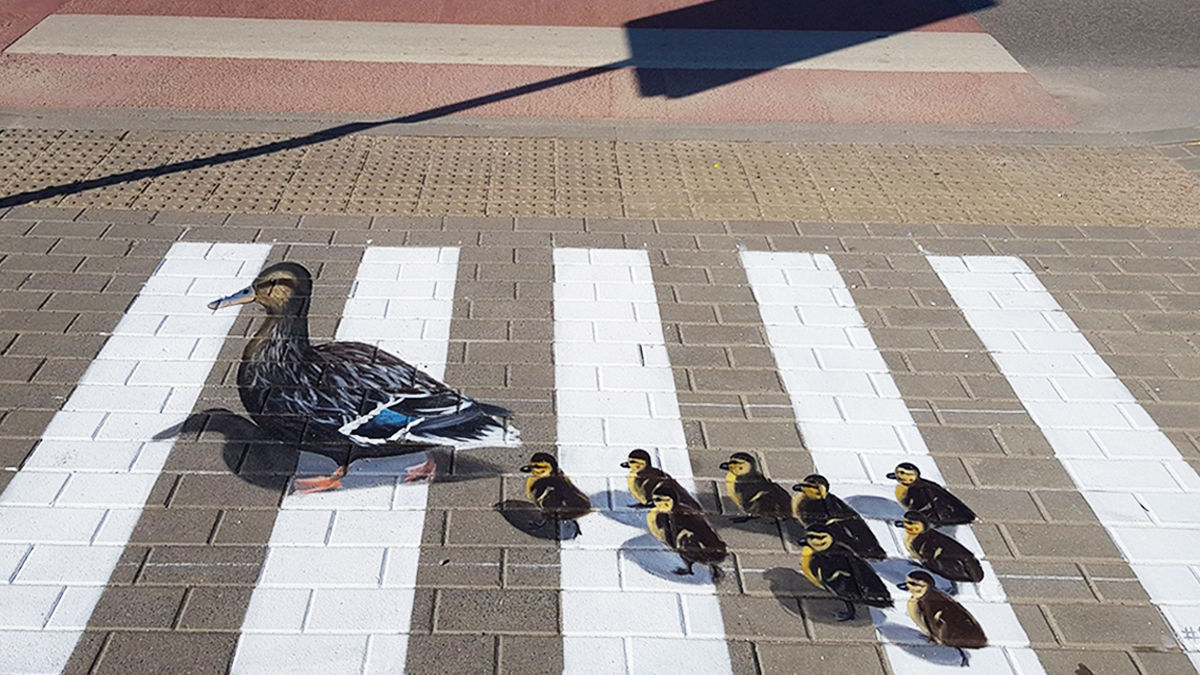 事故を減らす、アーティスト作ナイスな横断歩道 | TABI LABO