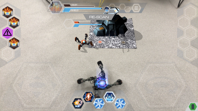 自分のロボットをスマホで操作する「新感覚ARゲーム」