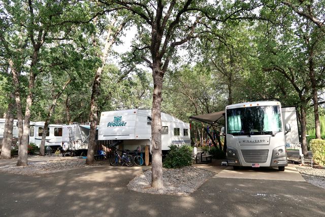 アメリカに行くなら、キャンピングカーを貸し切ってアウトドアな旅はいかが?