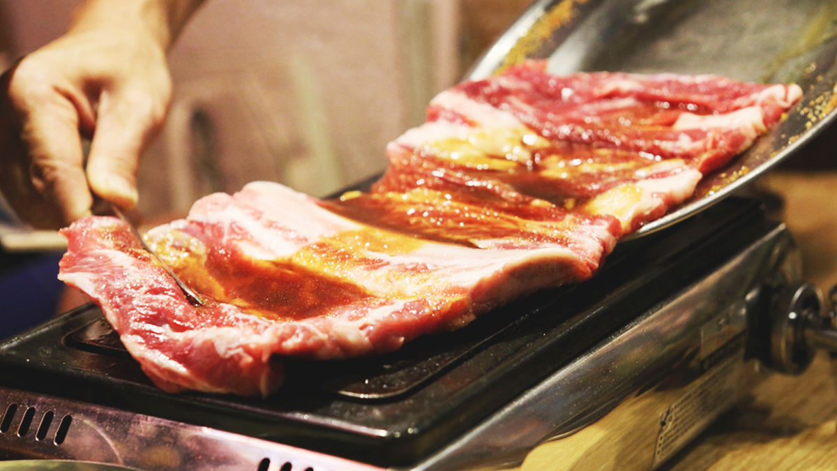 沖縄でバカになりたい。そんな日の「焼肉」狂想曲