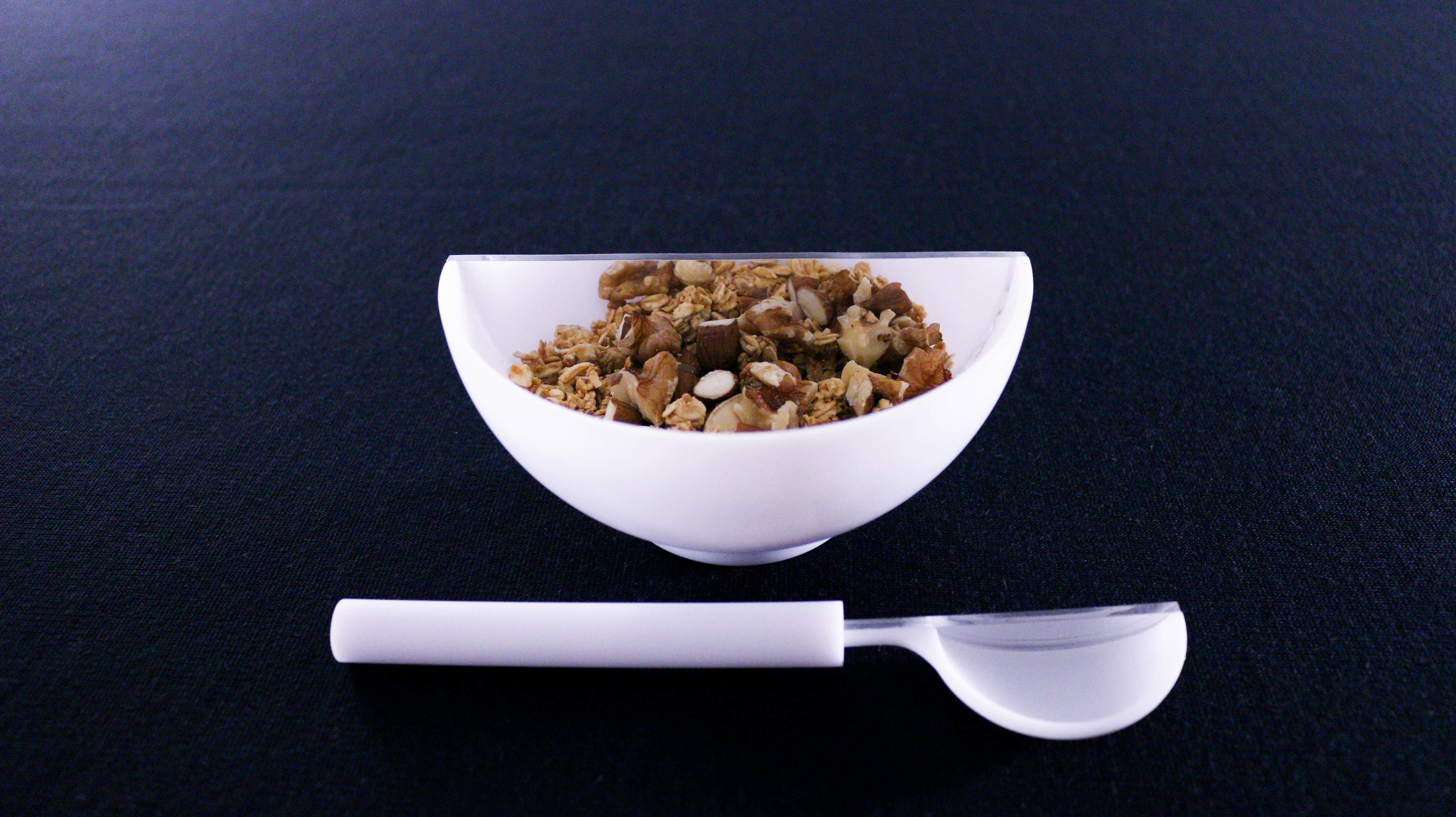 この食器は「食べ過ぎを防止する」だけじゃない。