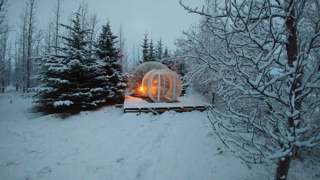 アイスランドで「真夜中の太陽」を楽しむならこのホテル